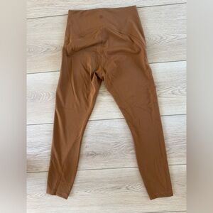 Lululemon Size 6 Leggings, 25" inseam